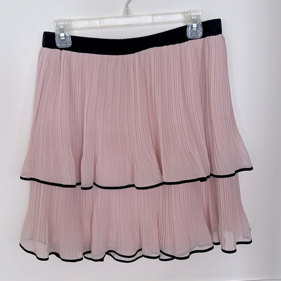 Worthington 2 Piece Short Sleeve Blouse M Light Pink & Lace Pleated Skirt Pink 8 - Picture 8 of 13